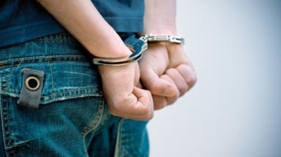 قفصة: القبض على تلميذ باكالويا يُروج المخدرات بمحيط معهد