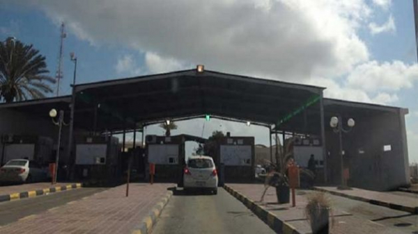 بسبب تعطّل حركة العبور على مستوى معبر رأس جدير: إرتفاع نسق الحركة بمعبر ذهيبة وازن