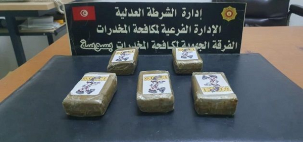 حجز صفائح زطلة على مستوى محطة الاستخلاص بمساكن