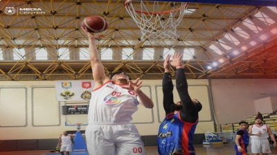 ثمن نهائي كأس تونس لكرة السلة: النجم الساحلي ينهزم ضد جمعية الحمامات