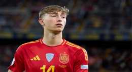 ريال مدريد يعلن تعاقده مع دين هويسن