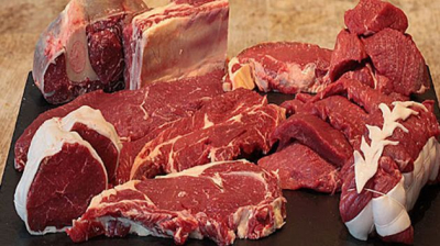 وزير التجارة يؤكد وصول كميات من اللحوم المجمّدة لتعديل الأسعار