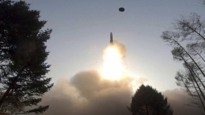 كوريا الشمالية تطلق "مقذوفا" باتجاه بحر اليابان