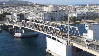 23 مارس: انطلاق أشغال الصيانة الدورية للصفيحة المعدنية للجسر المتحرك ببنزرت