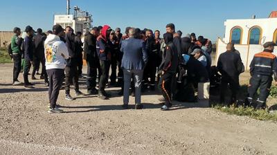 وقفة احتجاجية لعملة مصنع للحديد بالمنطقة الصناعية بئر مشارقة محطة