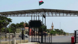 تواصل تعطل حركة العبور على مستوى معبر راس جدير