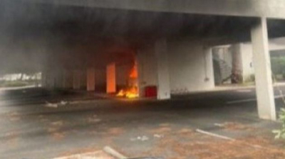 إحتراق سيارات وانفجار أمام معبد يهودي في جنوب فرنسا