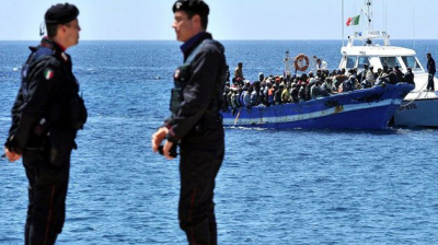 إيطاليا تُسجّل انخفاضًا حادًّا في عدد المهاجرين الوافدين عن طريق البحر